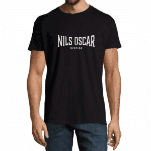 Svart t-shirt med vitt tryck